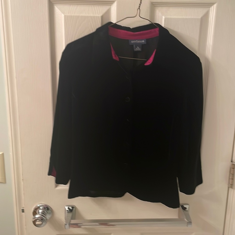 Velvet Ann Taylor blouse